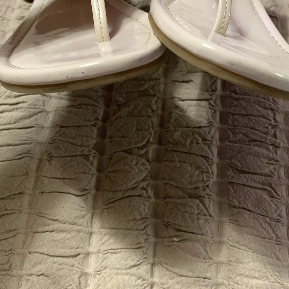 Coach Caterine Women Open Toe Patent Leather Thong Sandal Beige Size 7B - Picture 13 of 13